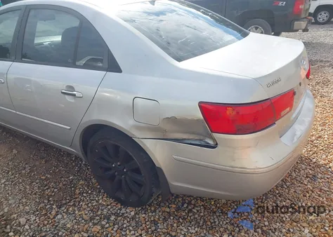 2010 Hyundai Sonata Gls z USA, uszkodzony, nr VIN 5NPET4AC7AH616084